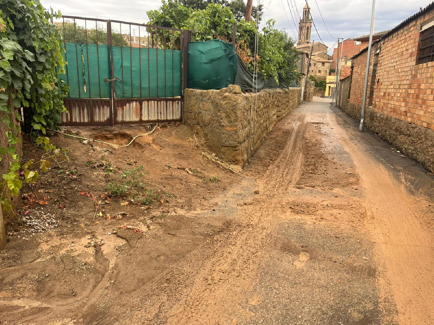 Afectacions en un carrer - Ajuntament de Montgai