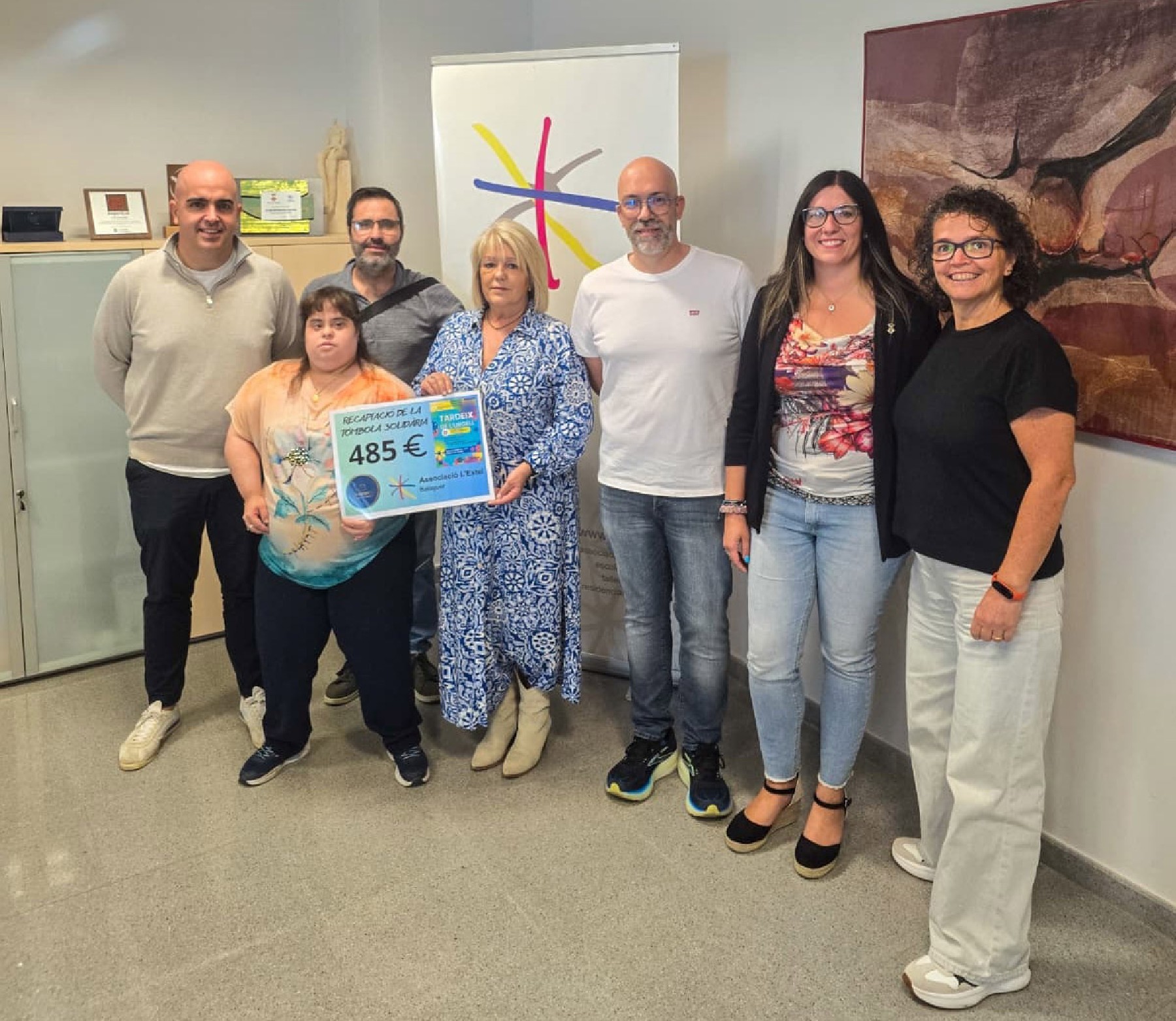 Foto de l'entrega del xec