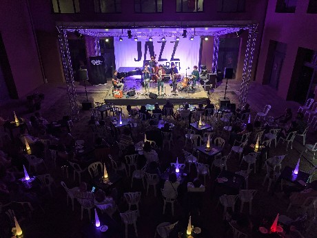 Concert de Jazz al pati