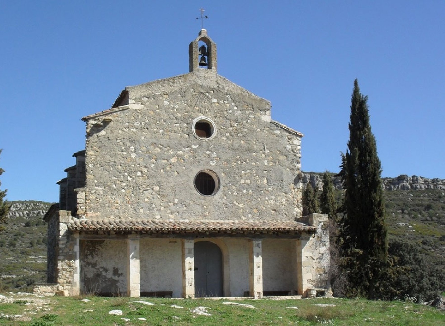 Ermita de Crvoles - Arxiu