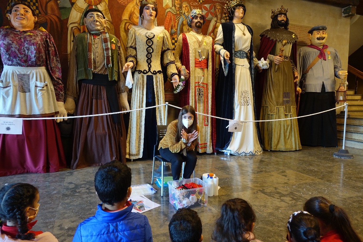 7E3592A41C1C0A8C496958Cc698D8D76Visitaescolagegantsescolangelguimer021120201